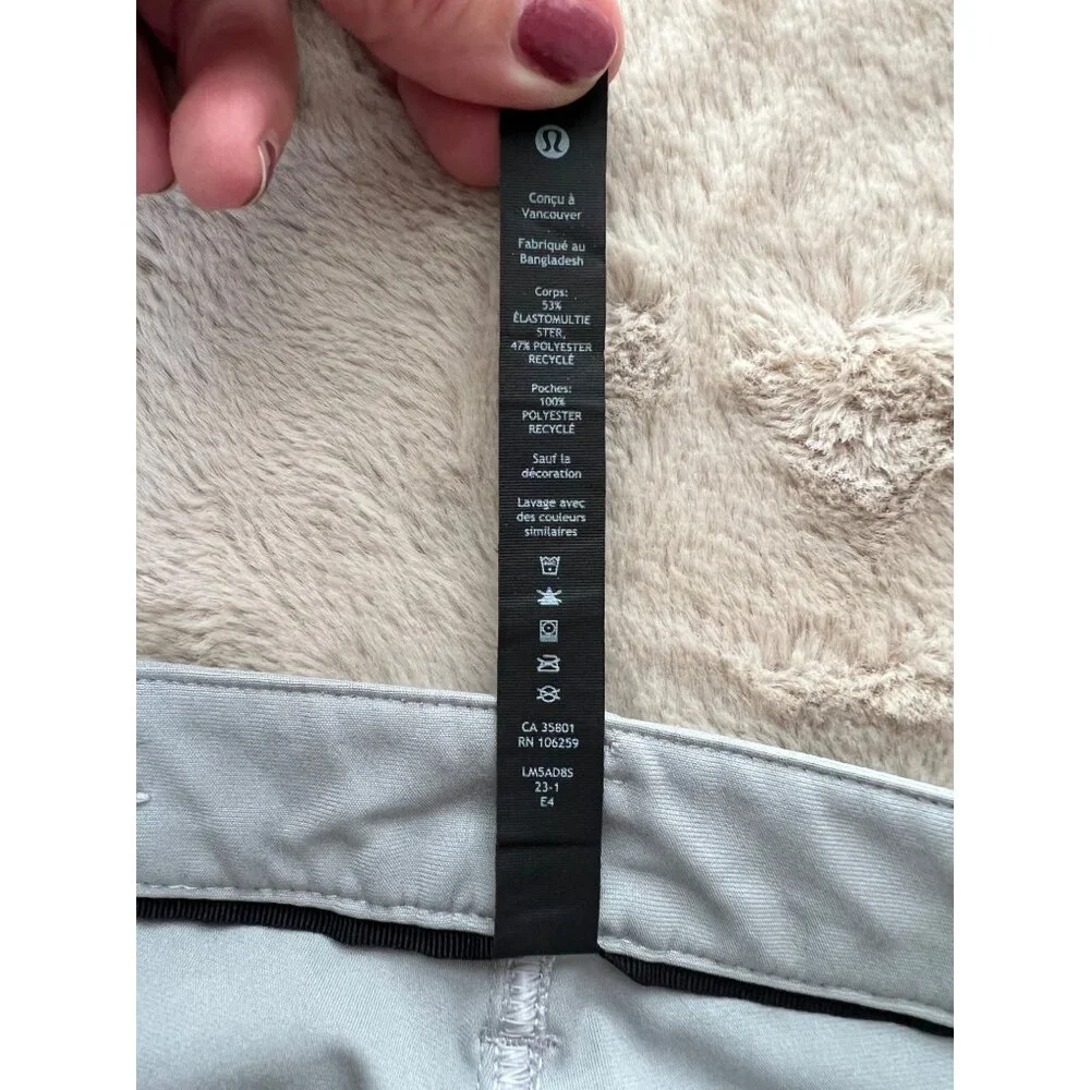 Lululemon Mens Light Gray ABC Pants Size 40 With Back & Front Pockets - Comfy